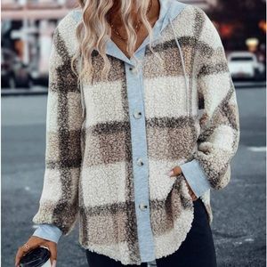 Delilah Wear Plaid Teddy Jacket in Cream and Brown